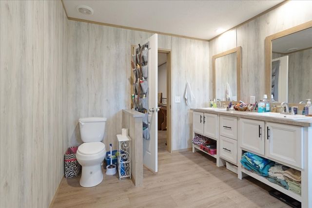 5740 County Road 1091, Celeste, TX 75423