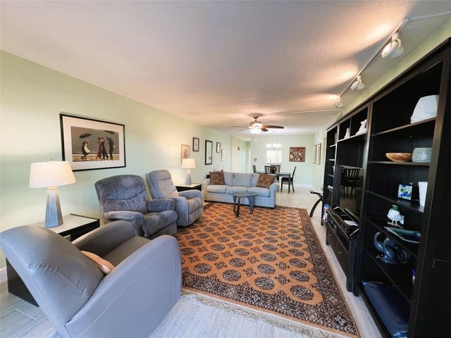 2501 Antigua Terrace G-4, Coconut Creek, FL 33066