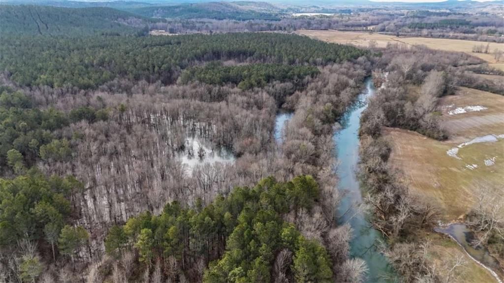 Image 4 of property listing at 557 Acres on Taliaferro Springs Road, Lyerly, GA 30730
