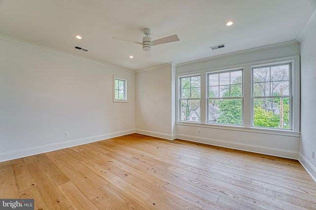 4740 34TH RD N, Arlington, VA 22207