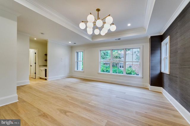 4740 34TH RD N, Arlington, VA 22207