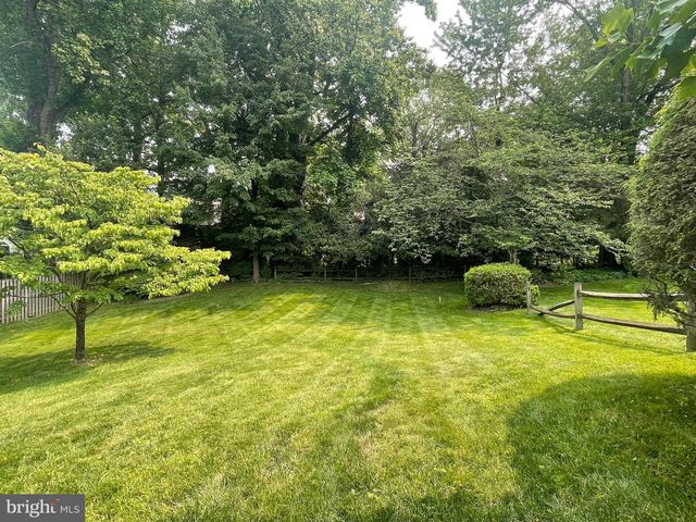 4740 34TH RD N, Arlington, VA 22207