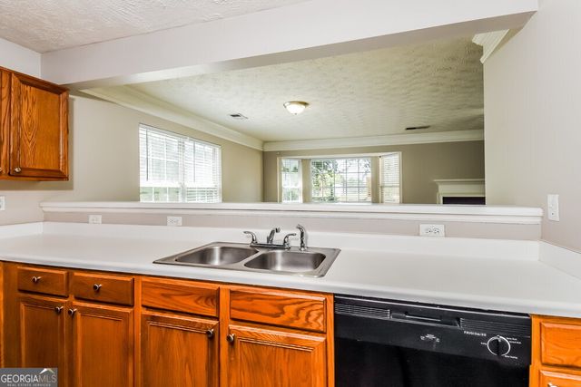 1683 Barrington Overlook, Marietta, GA 30066