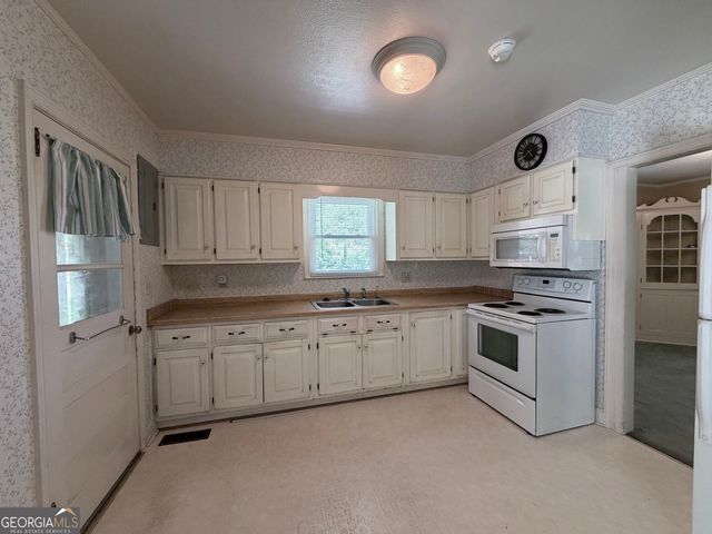 100 Heard Drive, Elberton, GA 30635