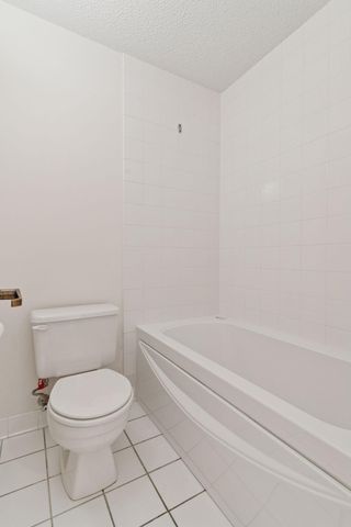 1201 Yale Place 403, Minneapolis, MN 55403