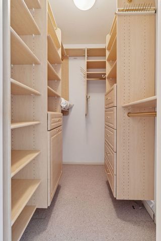 1201 Yale Place 403, Minneapolis, MN 55403