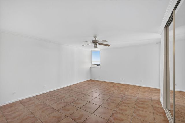 5280 N Ocean Drive 14-D, Riviera Beach, FL 33404