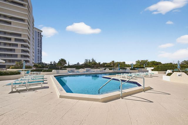 5280 N Ocean Drive 14-D, Riviera Beach, FL 33404