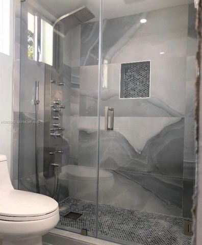 8764 SW 54th Ter Efficiency, Miami, FL 33165