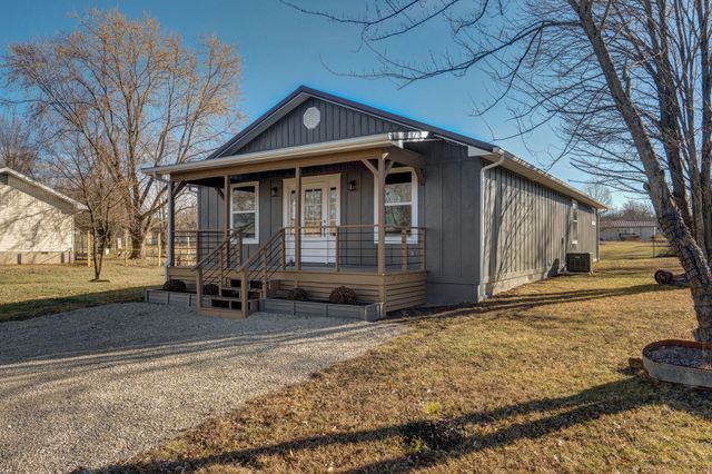 964 Joann Street, Marshfield, MO 65706