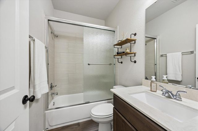 13835 Arbor Meadows Lane, Pearland, TX 77584