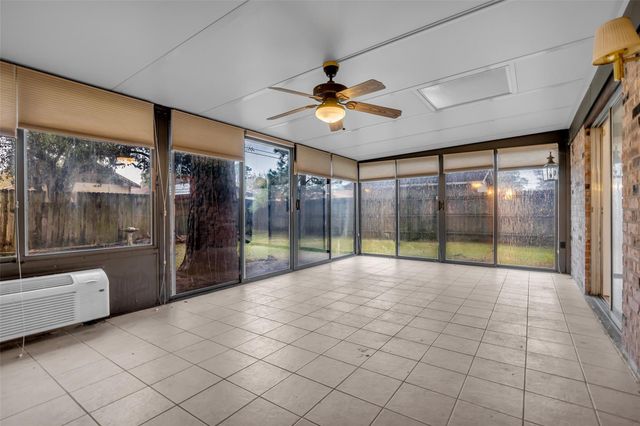 10002 Pinehurst Street, Baytown, TX 77521