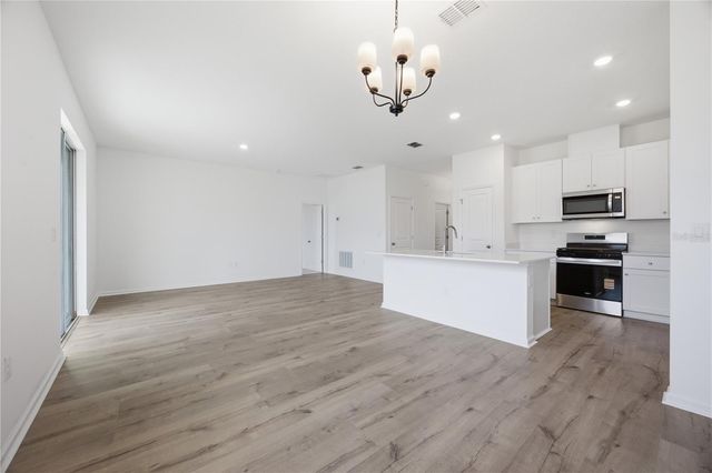 5727 HIAWASSEE ROAD, Okahumpka, FL 34762