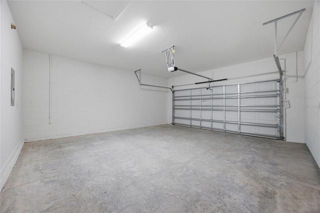 5727 HIAWASSEE ROAD, Okahumpka, FL 34762