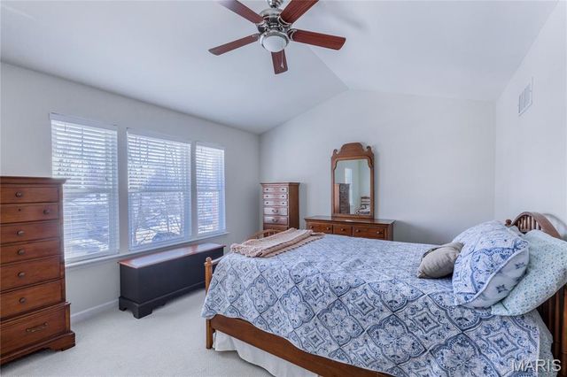 3469 Cambridge Avenue, St Louis, MO 63143