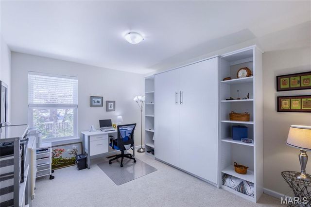 3469 Cambridge Avenue, St Louis, MO 63143