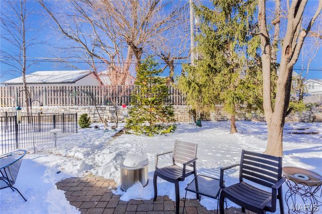 3469 Cambridge Avenue, St Louis, MO 63143