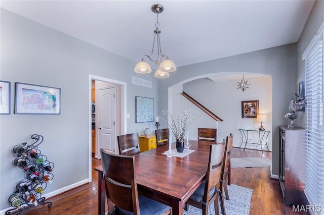 3469 Cambridge Avenue, St Louis, MO 63143