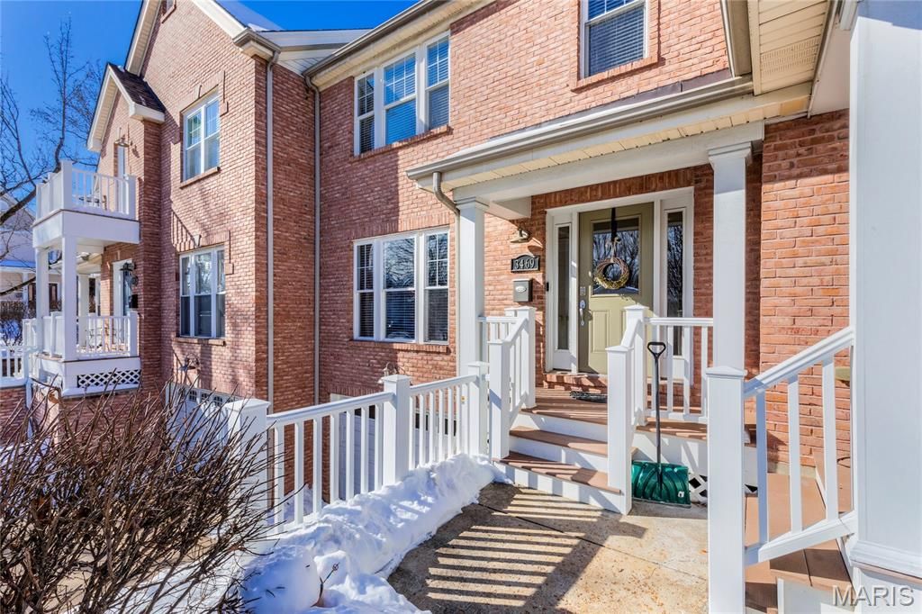 3469 Cambridge Avenue, St Louis, MO 63143