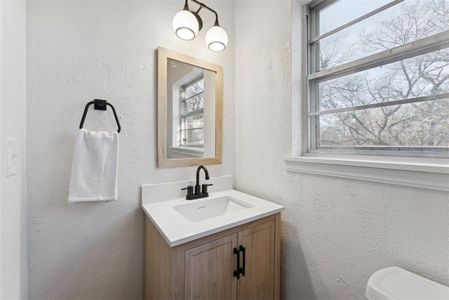 3101 Dogwood Drive, Edmond, OK 73013