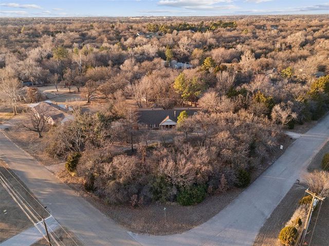 3101 Dogwood Drive, Edmond, OK 73013