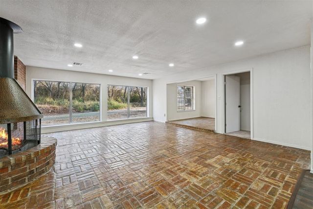 3101 Dogwood Drive, Edmond, OK 73013