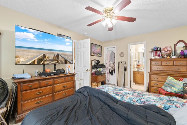9634 Kings Grant Dr., Murrells Inlet, SC 29576