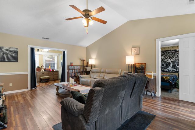 9634 Kings Grant Dr., Murrells Inlet, SC 29576