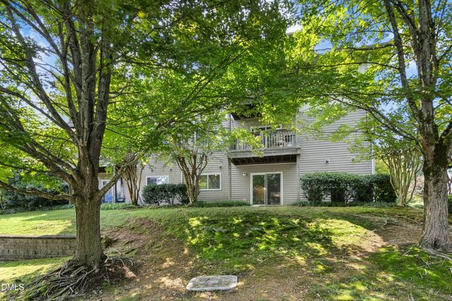 303 Smith Level Road C12, Chapel Hill, NC 27516