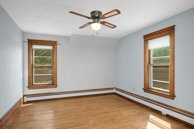 2124 W 60th Street, Minneapolis, MN 55419