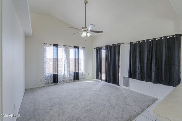 1862 N CENTER Avenue, Casa Grande, AZ 85122