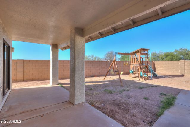1862 N CENTER Avenue, Casa Grande, AZ 85122
