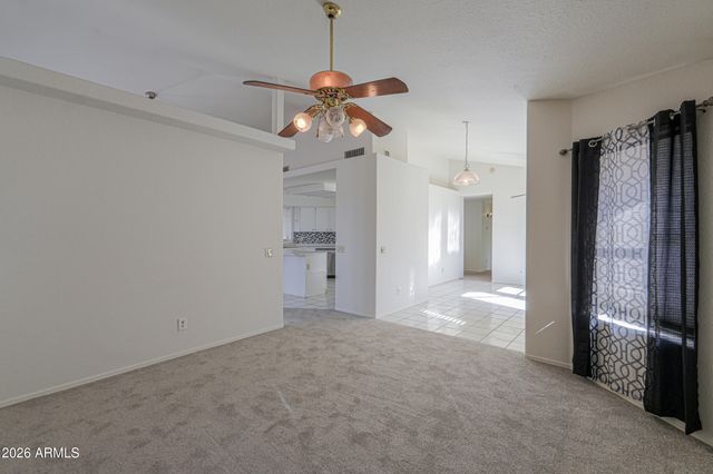 1862 N CENTER Avenue, Casa Grande, AZ 85122