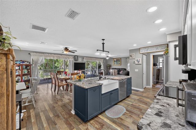 11932 SE 196TH STREET, Dunnellon, FL 34431