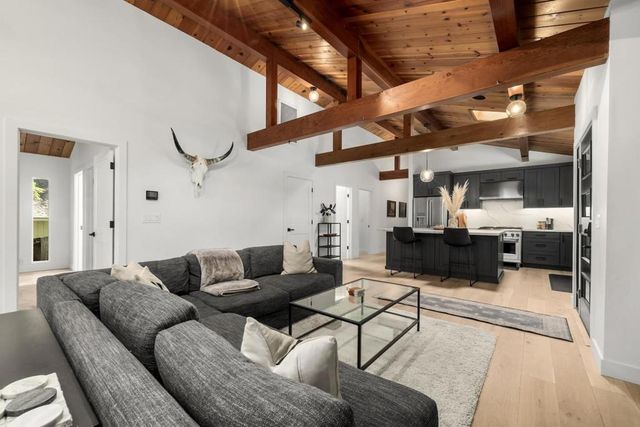 1855 Early Drive, Felton, CA 95018