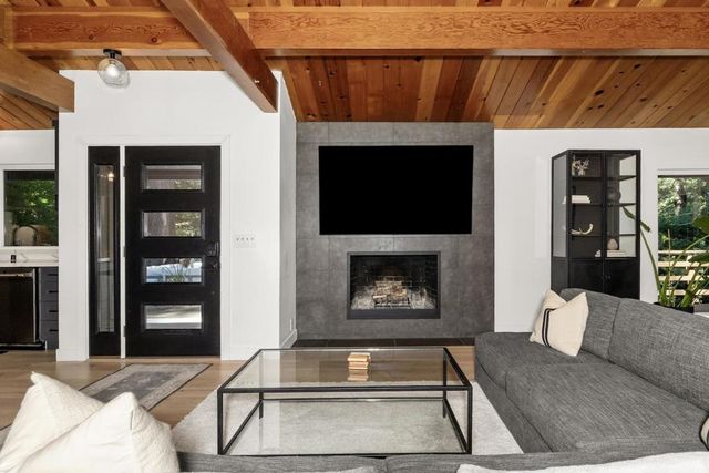 1855 Early Drive, Felton, CA 95018