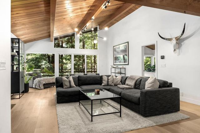 1855 Early Drive, Felton, CA 95018