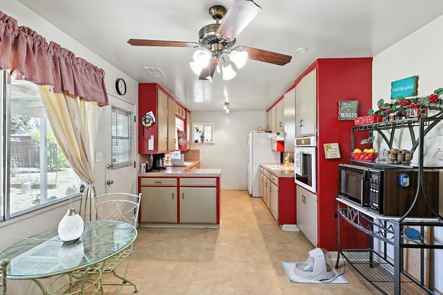 1608 Ohio Ave, Modesto, CA 95358
