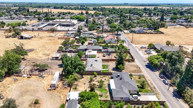 1608 Ohio Ave, Modesto, CA 95358