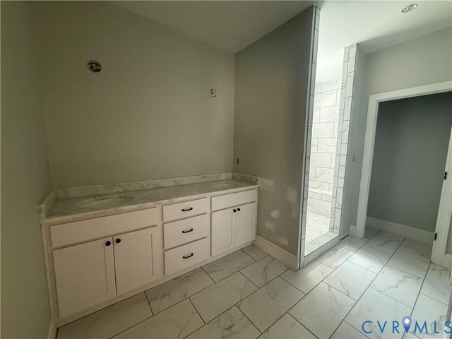 1044 Holly Stone Dr, Mechanicsville, VA 23111