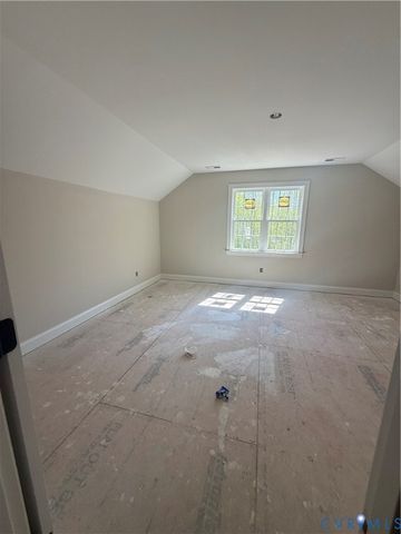 1044 Holly Stone Dr, Mechanicsville, VA 23111