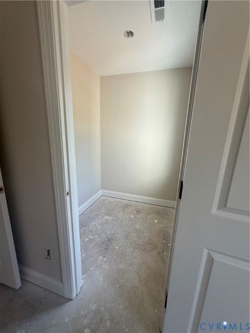 1044 Holly Stone Dr, Mechanicsville, VA 23111