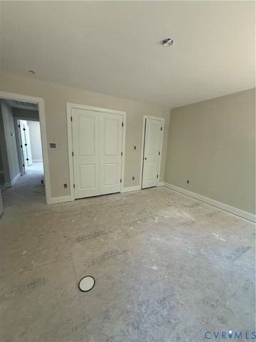 1044 Holly Stone Dr, Mechanicsville, VA 23111