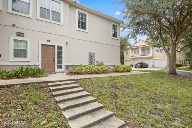 1702 FOREST LAKE Circle, 3, Jacksonville, FL 32225