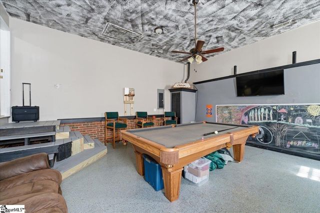 108 Meadow Hill Way, Taylors, SC 29687