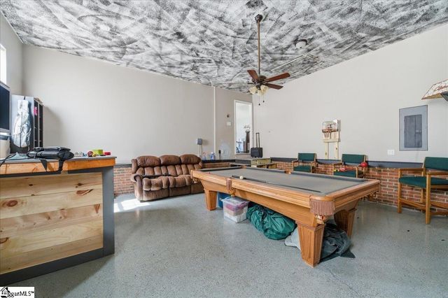 108 Meadow Hill Way, Taylors, SC 29687