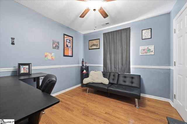 108 Meadow Hill Way, Taylors, SC 29687