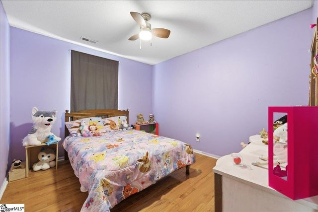 108 Meadow Hill Way, Taylors, SC 29687