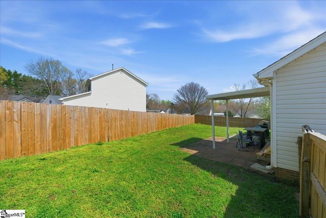 108 Meadow Hill Way, Taylors, SC 29687