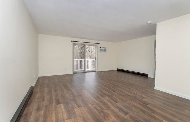 39 Ernest Ave Apt 308, Exeter, NH 03833